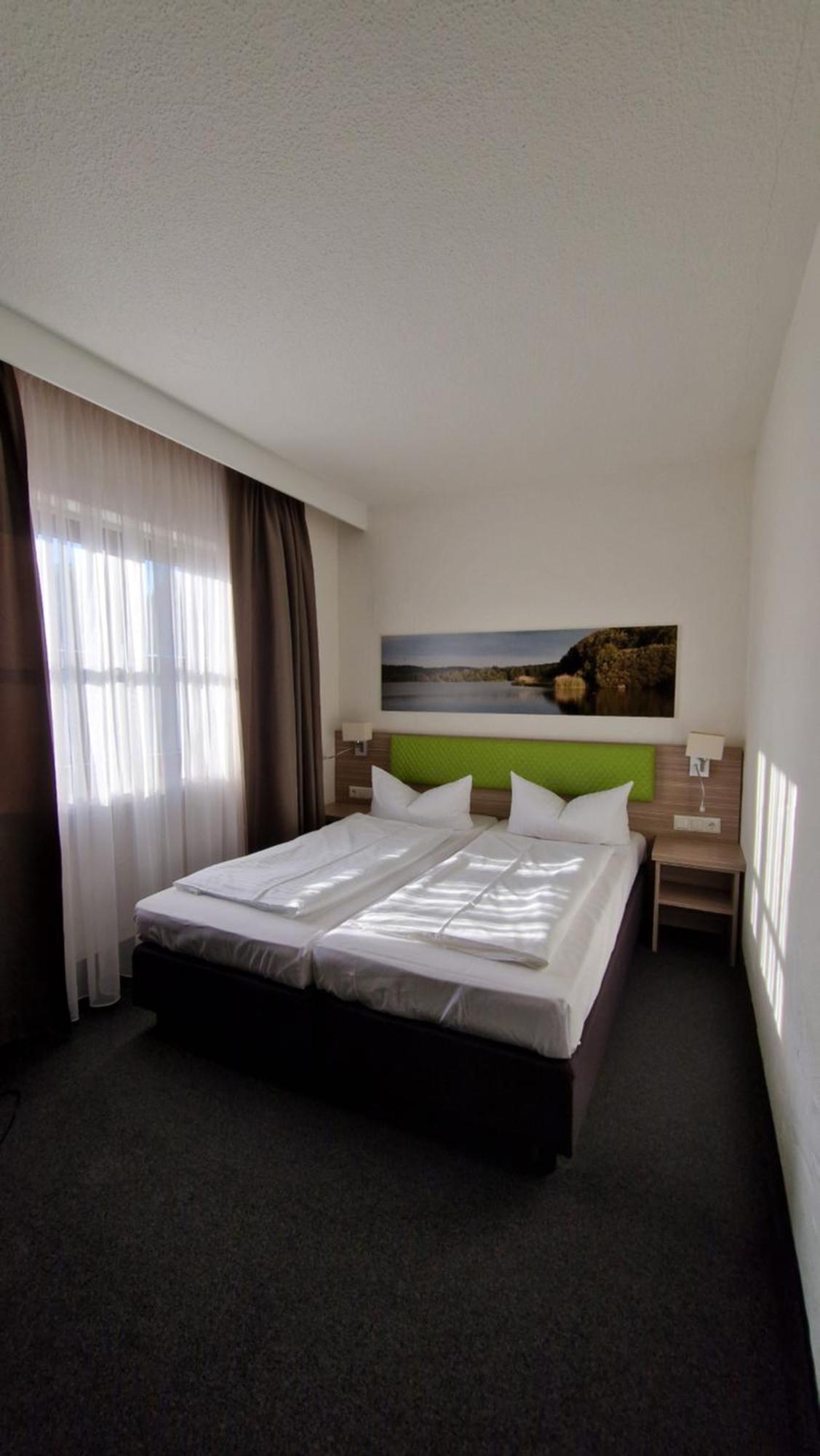 Hotel Sonnenhof Плайнфелд Екстериор снимка