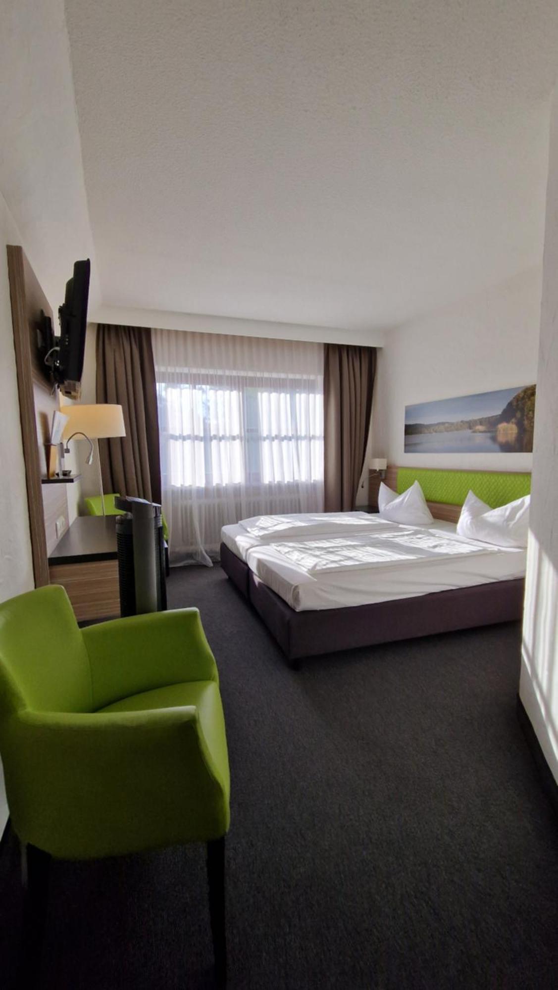 Hotel Sonnenhof Плайнфелд Екстериор снимка