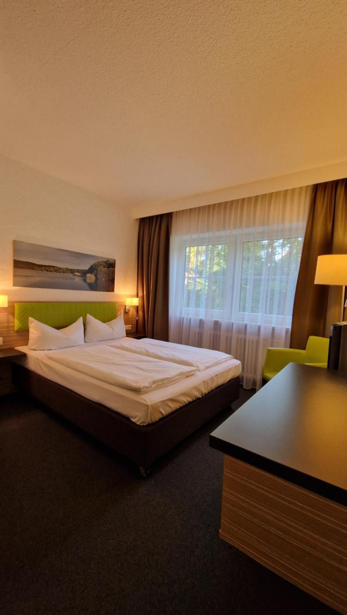 Hotel Sonnenhof Плайнфелд Екстериор снимка