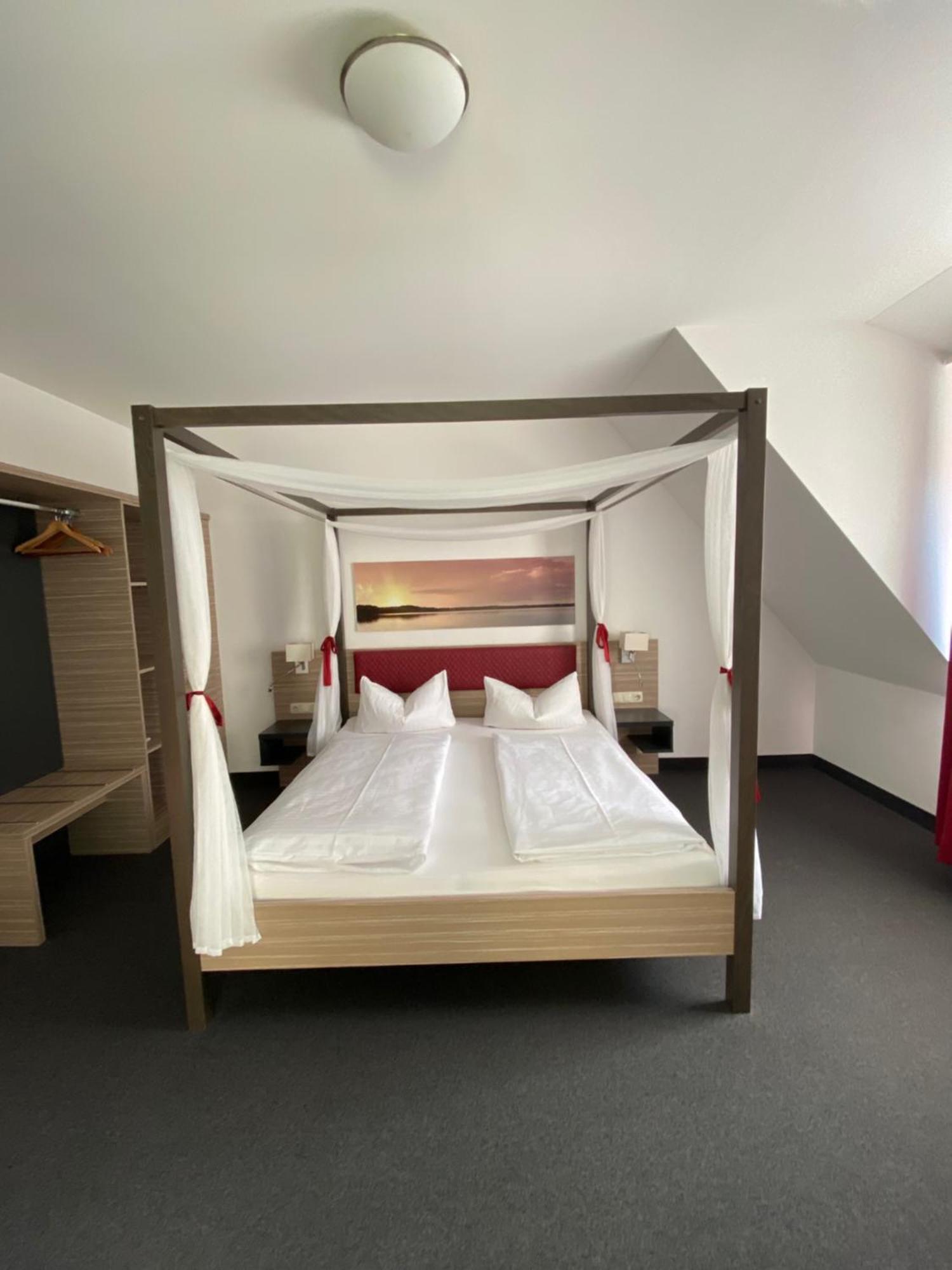 Hotel Sonnenhof Плайнфелд Екстериор снимка