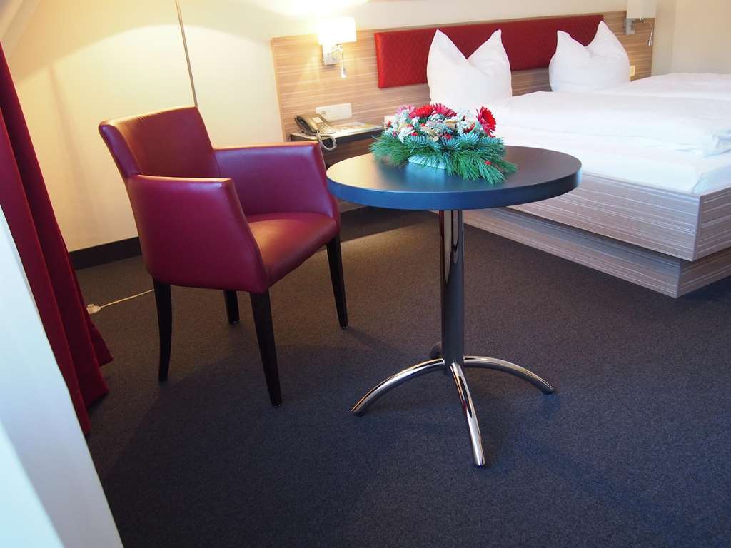 Hotel Sonnenhof Плайнфелд Екстериор снимка